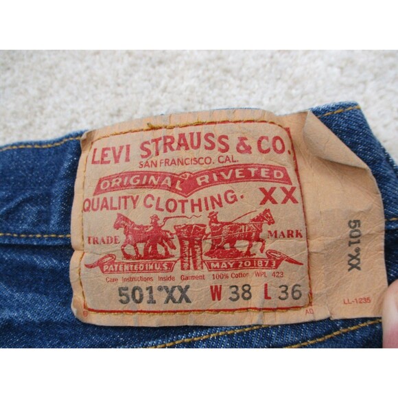Levis 501xx Jeans Mens 36 Blue Denim Straight Leg Button Fly Cotton Casual 36x33 - Picture 5 of 16